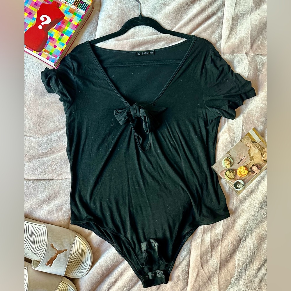 SHEIN Black Bodysuit with Scoop Neckline and Front Knot Detail
